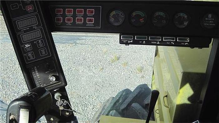 Used 1994 NEW HOLLAND  TR97  - COMBINES