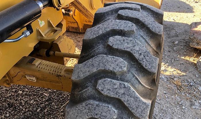 Used 2012 CATERPILLAR 420E