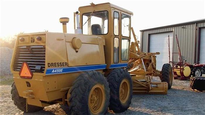 Used 1987 DRESSER A450E - MOTOR GRADERS