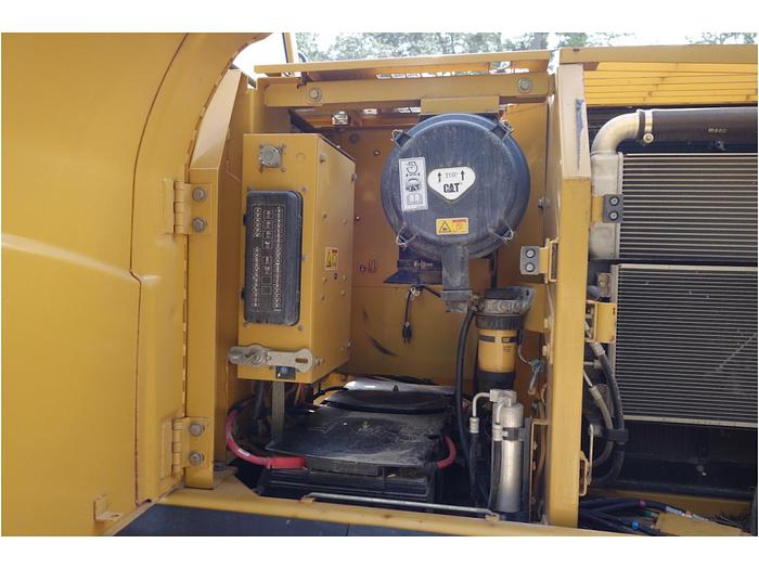 Used 2000 CATERPILLAR 320C L - EXCAVATORS