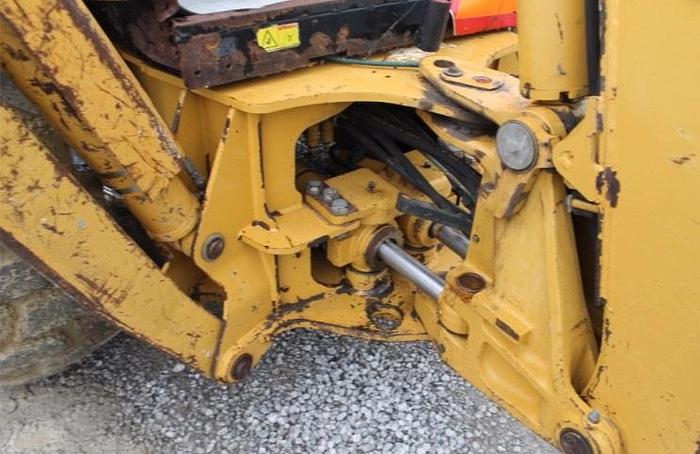 Used 2005 CATERPILLAR 416D - BACKHOES