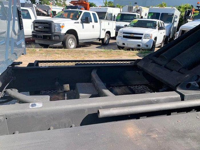 Used 2007 INTERNATIONAL 4200 - GARBAGE TRUCKS