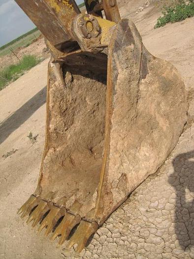 Used 2006 CATERPILLAR 320CL - EXCAVATORS