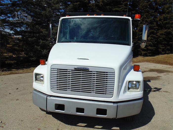 Used 2001 FREIGHTLINER FL70  - DUMP TRUCK