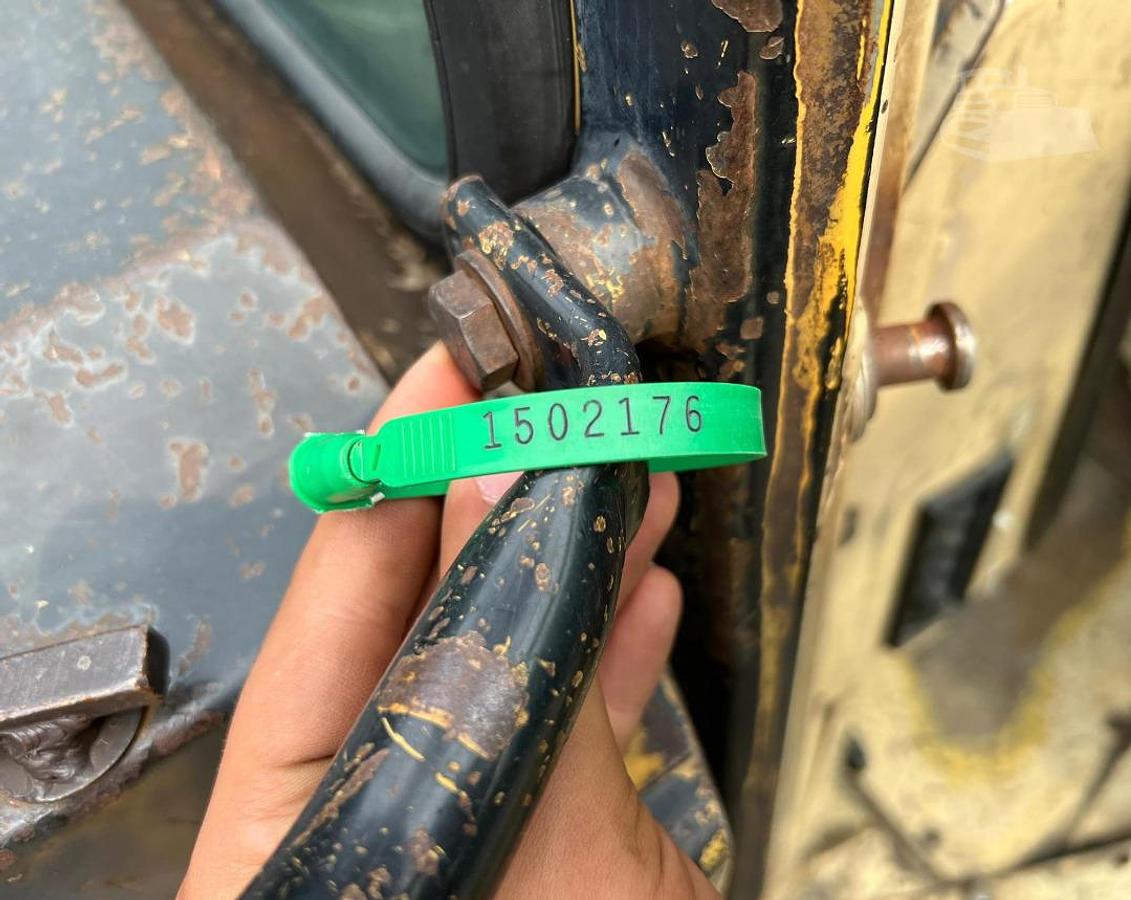 Used 2000 CATERPILLAR D8R