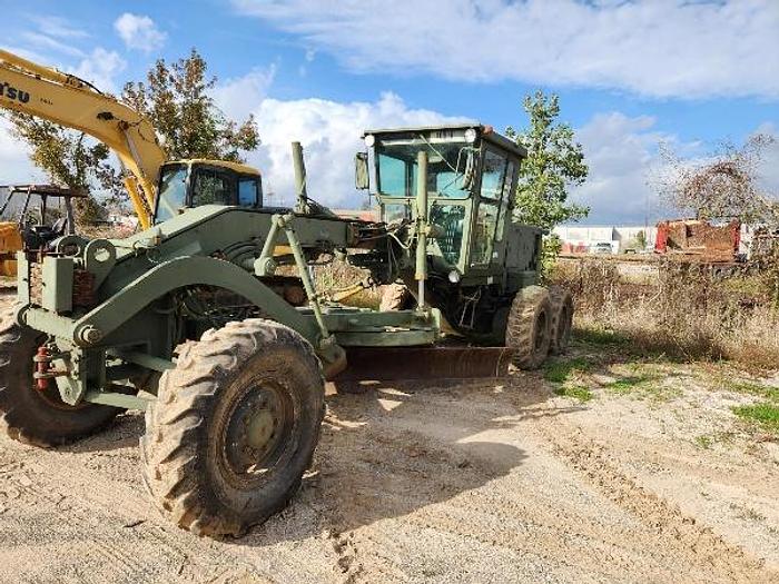 Used 1985 CATERPILLAR 130G - MOTOR GRADERS