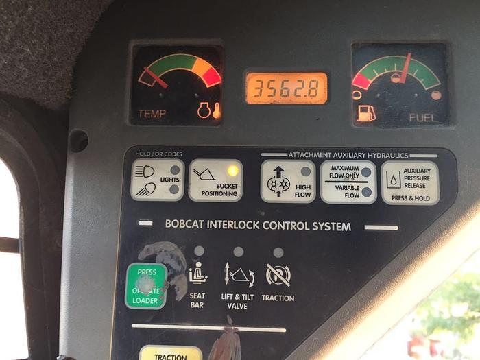 Used 2001 BOBCAT 864(F SERIES) - SKID STEER LOADERS