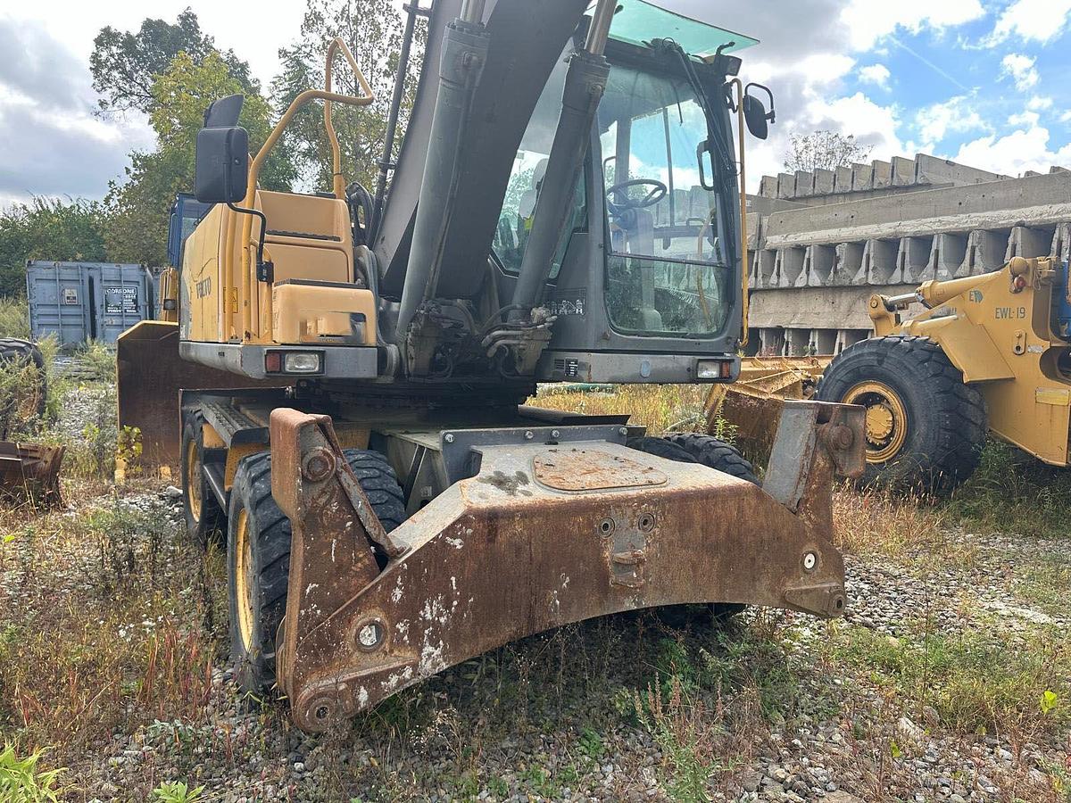 Used 2007 VOLVO EW180C - EXCAVATORS