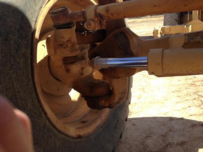 Used 1978 CATERPILLAR 12G - MOTOR GRADERS