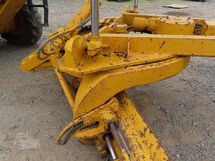 Used 1978 CATERPILLAR 140G - MOTOR GRADERS