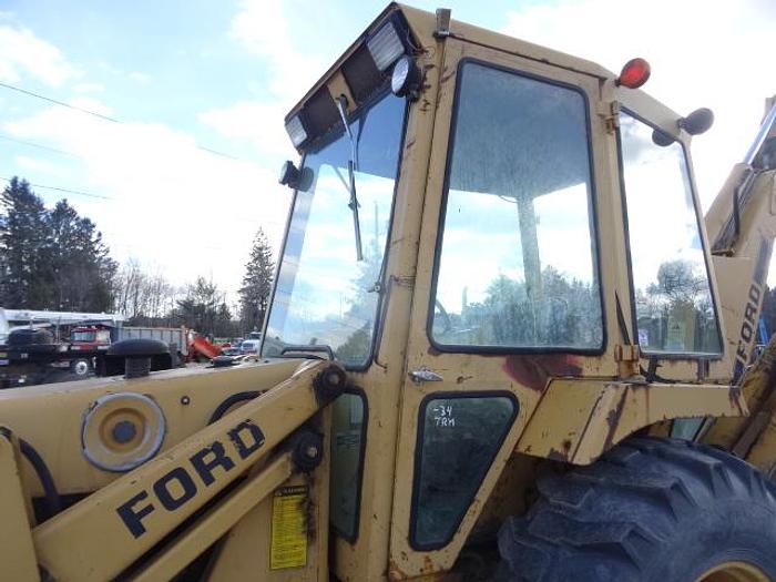 Used 1994 FORD NEW HOLLAND 655A - BACKHOES