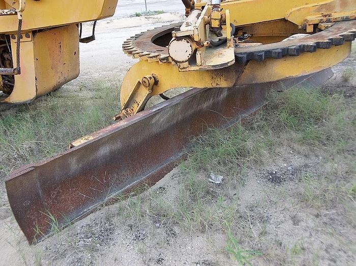 Used 1984 CHAMPION 715A - MOTOR GRADERS