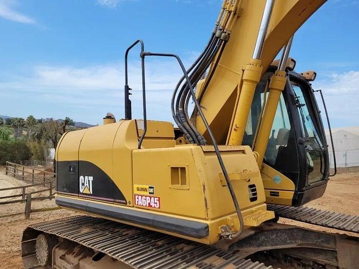 Used 2006 CATERPILLAR 320C - EXCAVATORS