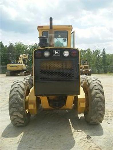 Used 1978 JOHN DEERE 670A - MOTOR GRADERS