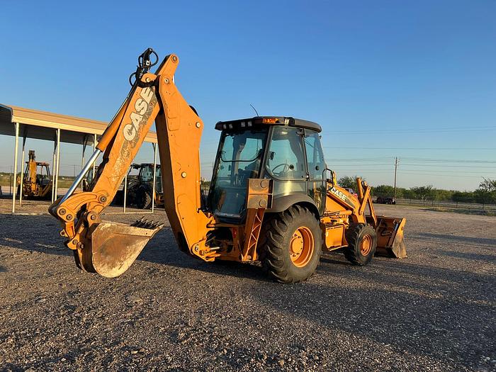 Used 2011 CASE 580 N - BACKHOES