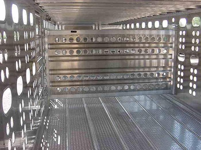 Used MERRITT 52 FT BY 102 - LIVESTOCK