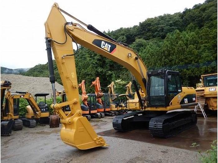 Used 2010 CATERPILLAR 320DL - EXCAVATORS