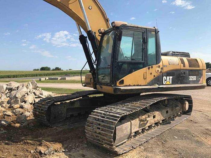 Used CATERPILLAR 325DL - EXCAVATORS