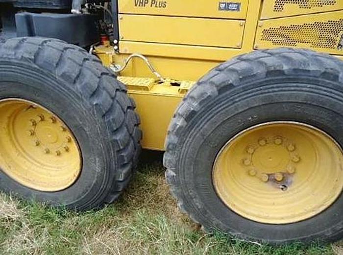 Used 2008 CATERPILLAR 140M - MOTOR GRADERS