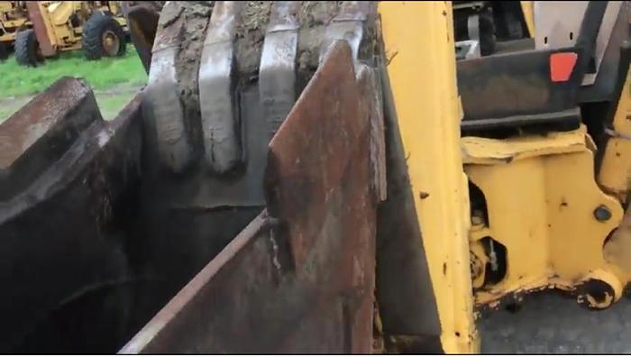 Used 1996 JOHN DEERE 710D - BACKHOES