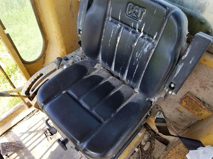 Used 1974 CATERPILLAR 12G - MOTOR GRADERS