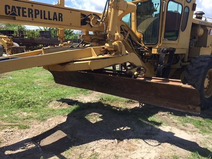 Used 1974 CATERPILLAR 12G - MOTOR GRADERS