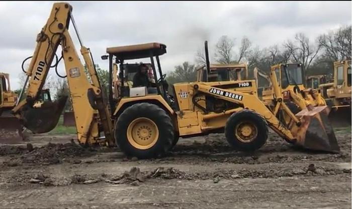 Used 1996 JOHN DEERE 710D - BACKHOES