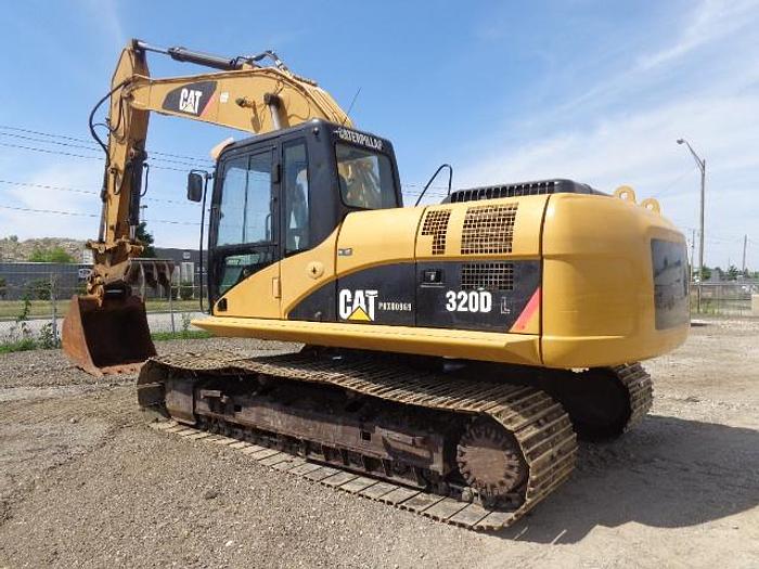 Used 2011 CATERPILLAR 320DL - EXCAVATORS