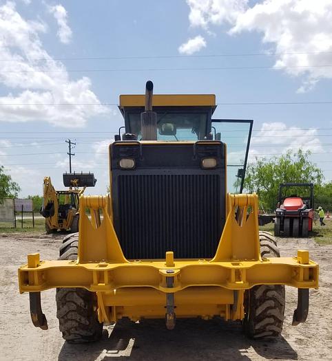 Used 2005 JOHN DEERE 672CH - MOTOR GRADERS