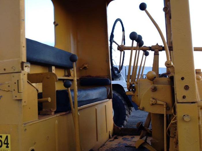 Used CATERPILLAR 12 - MOTOR GRADERS
