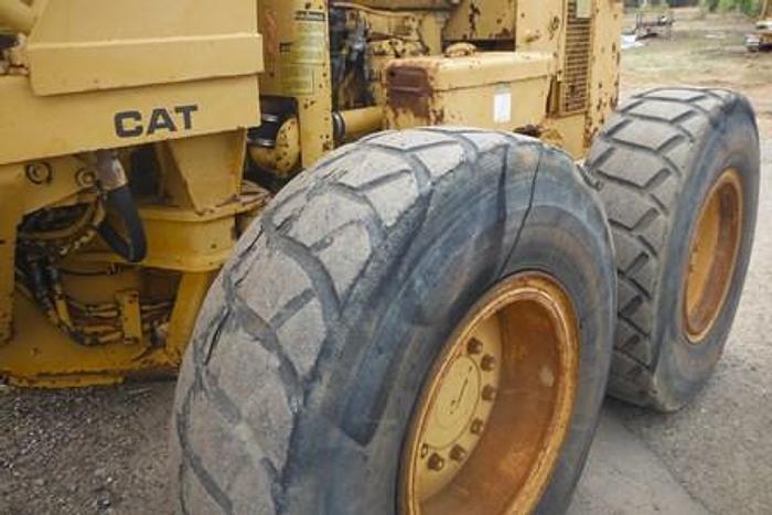 Used 1976 CATERPILLAR 12G - MOTOR GRADERS