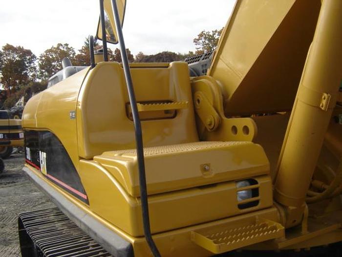 Used 2006 CATERPILLAR 330DL - EXCAVATORS