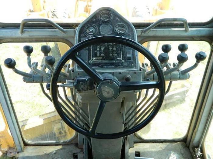 Used CHAMPION 710A - MOTOR GRADERS