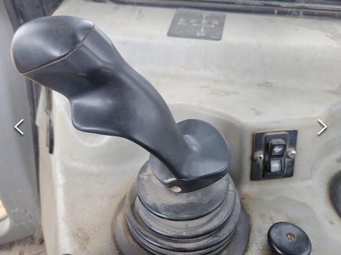 Used 2005 CATERPILLAR D6R XW - CRAWLER TRACTORS