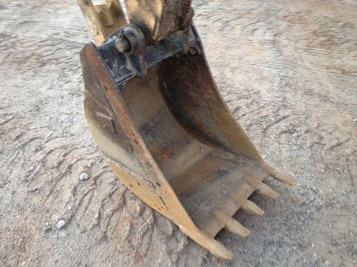 Used CATERPILLAR 420D - BACKHOES