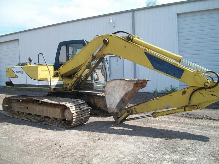 Used KOBELCO SK120 - EXCAVATORS