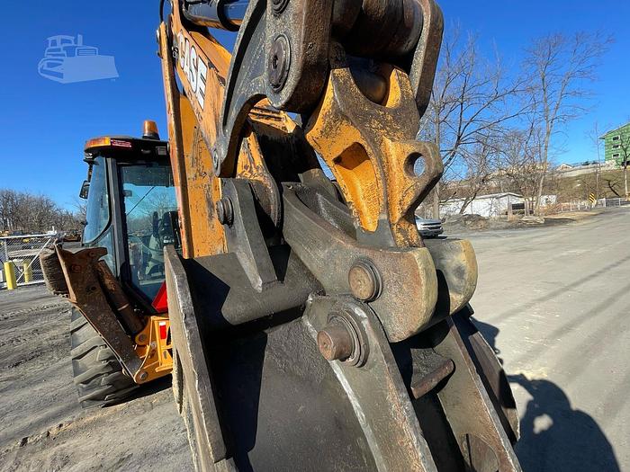 Used 2015 CASE 580 SN - BACKHOES