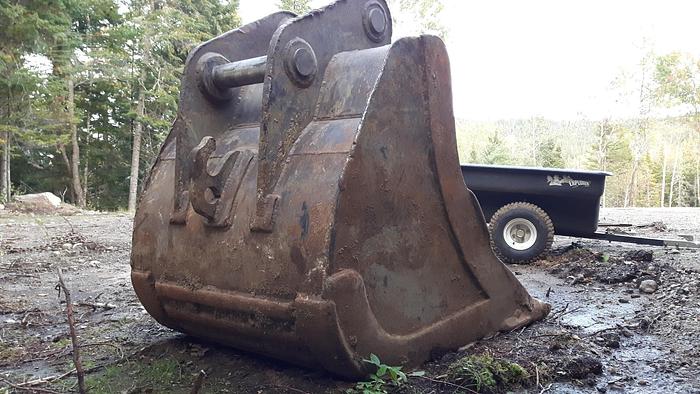 Used 2007 VOLVO EC210B LC - EXCAVATORS