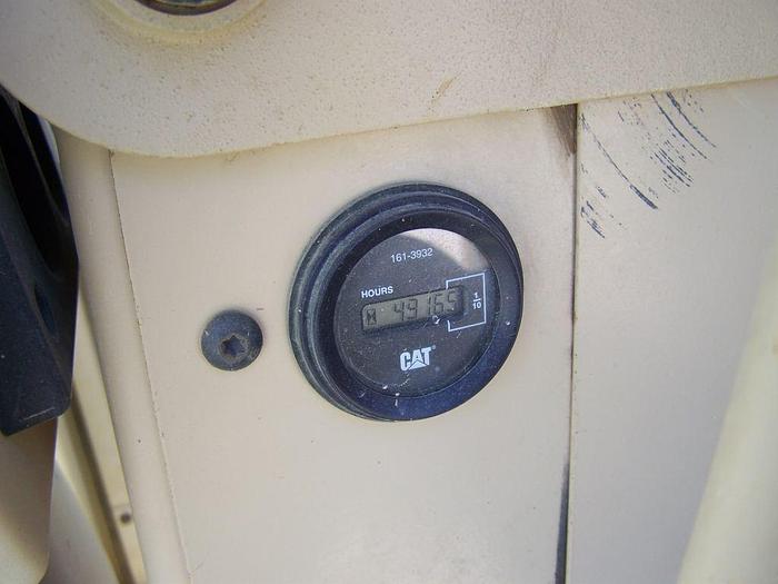 Used 2001 CATERPILLAR 12H - MOTOR GRADERS