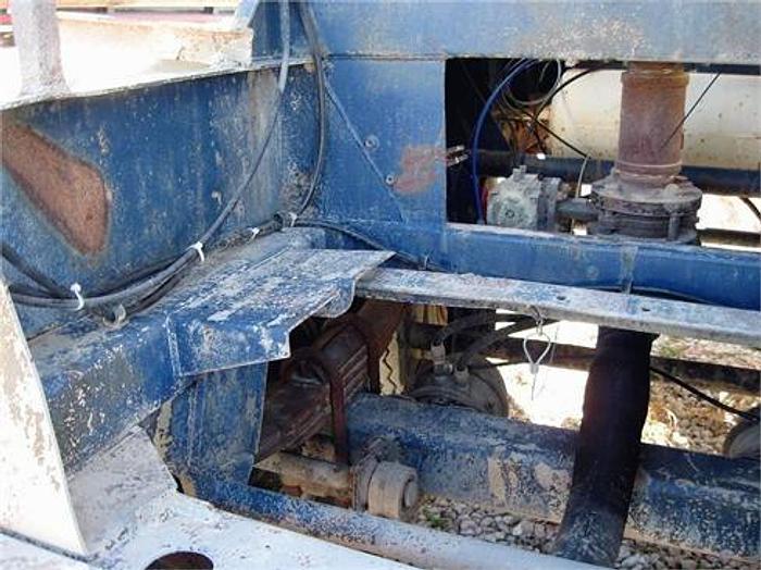 Used 1975 FRUEHAUF FRUEHAUF - WATER TANK & WATER TRUCK