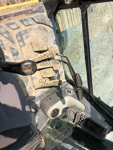 Used 2011 CATERPILLAR 320D - EXCAVATORS