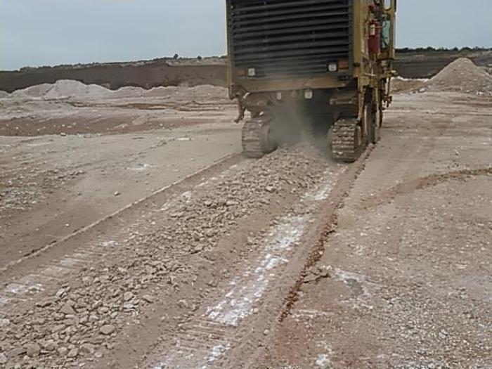 Used 2003 CATERPILLAR PM565B(8GS,COLD PLANER) - PAVING EQUIPMENT