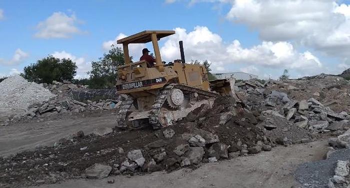 Used 1986 CATERPILLAR D4H(8PB) - CRAWLER TRACTORS