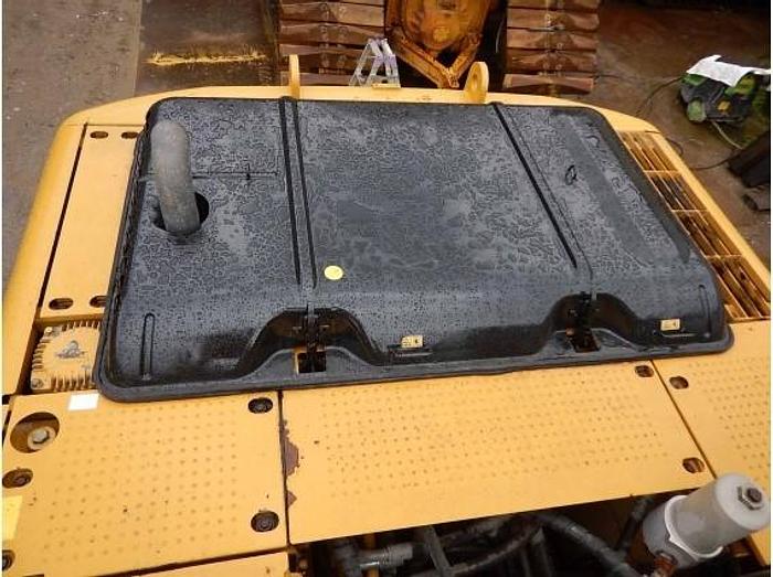 Used 2010 CATERPILLAR 320DL - EXCAVATORS