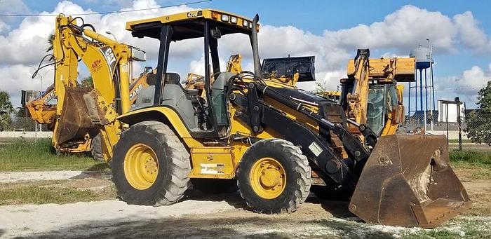 Used 2005 CATERPILLAR 420D - BACKHOES
