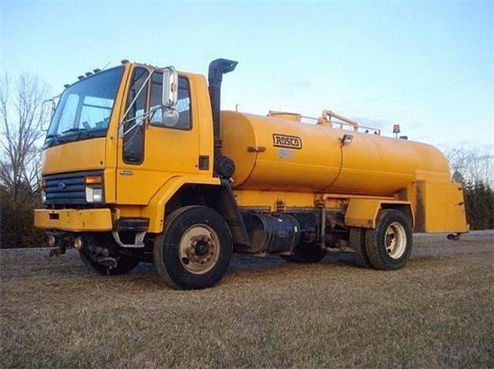 Used 1995  FORD CFT8000 - WATER TANK & WATER TRUCK