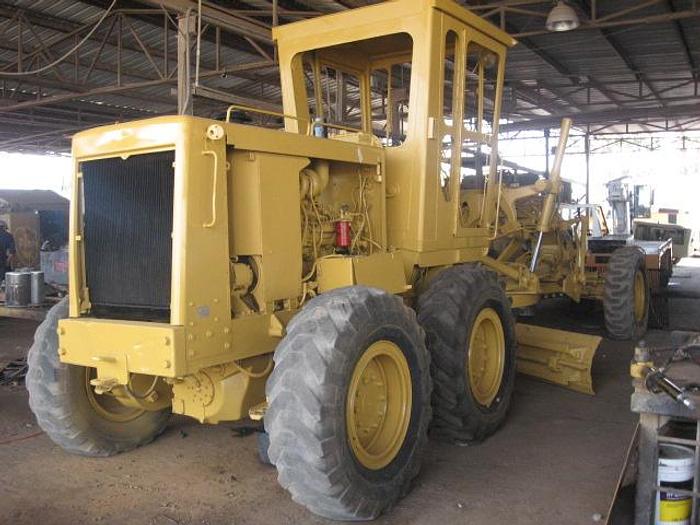 Used 1974 CATERPILLAR 12G - MOTOR GRADERS