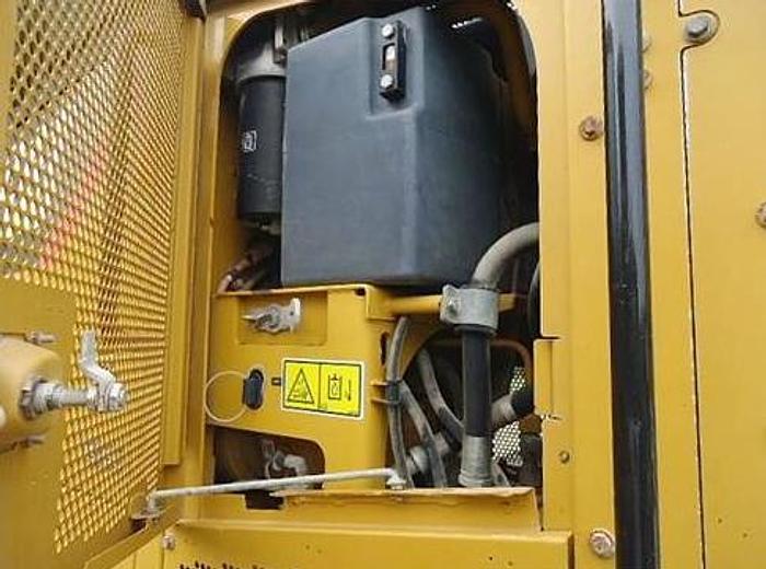 Used 2008 CATERPILLAR 140M - MOTOR GRADERS