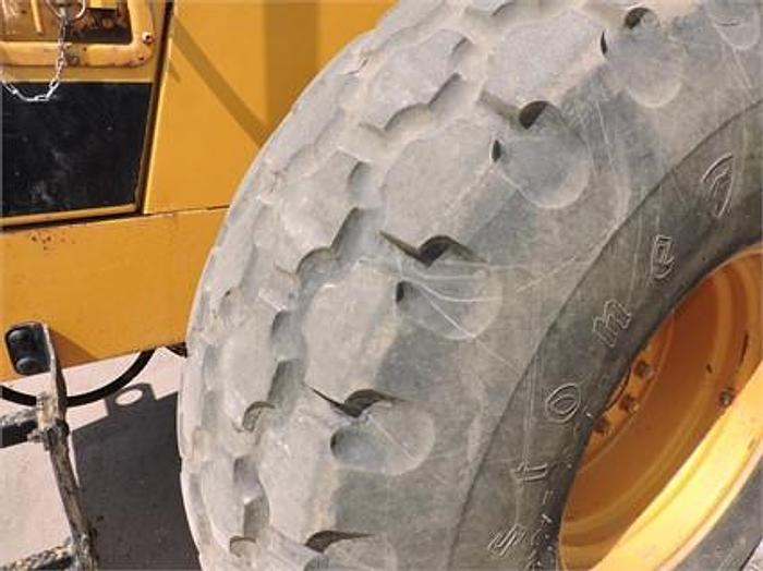 Used 1992 CATERPILLAR CS563(1SZ) - COMPACTORS