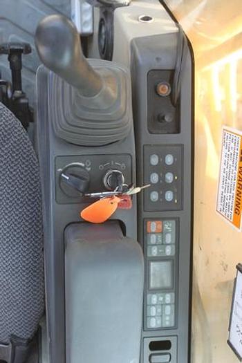 Used 2003 CATERPILLAR 320C L - EXCAVATORS